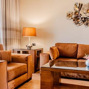 Britannia Suites